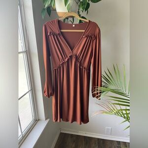 Long sleeve brown dress